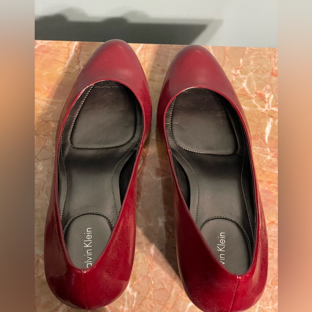 Calvin Klein. Aimee crinkle patent dark red heel